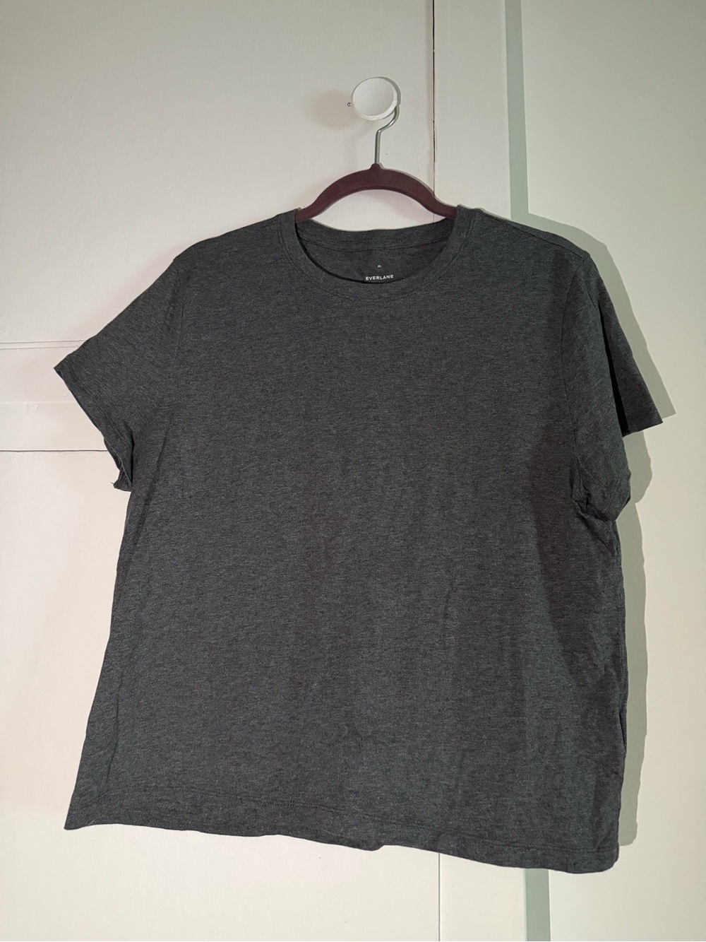 Everlane Crew Neck T-Shirt - Charcoal Gray